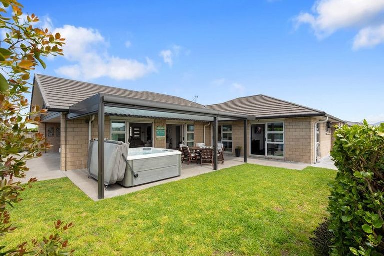 Photo of property in 30 Cupples Street, Papamoa Beach, Papamoa, 3118