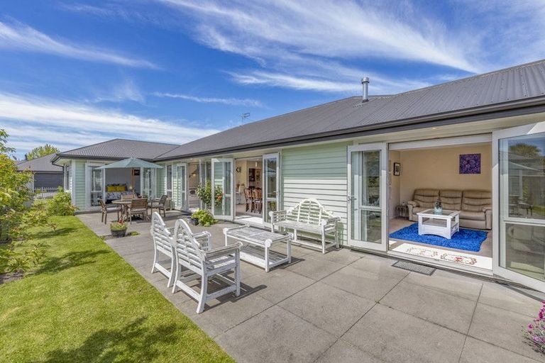 Photo of property in 12 Kawakawa Street, Pegasus, 7612