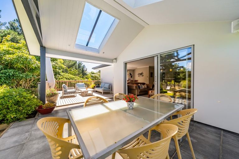 Photo of property in 13 Marua Palm Grove, Timberlea, Upper Hutt, 5018