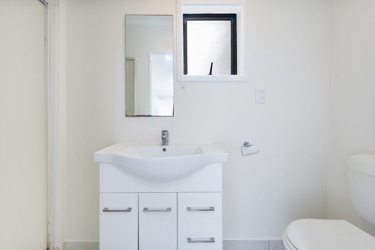 Photo of property in 3/34 Miro Street, New Lynn, Auckland, 0600