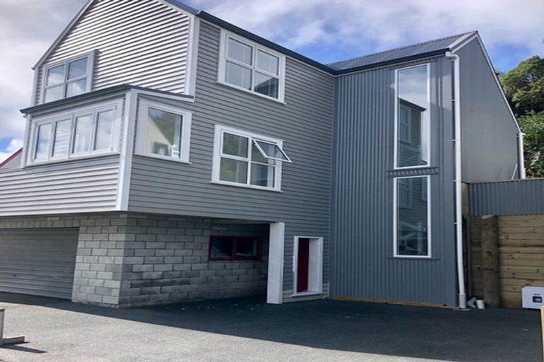 Photo of property in 2/7 Dransfield Street, Vogeltown, Wellington, 6021