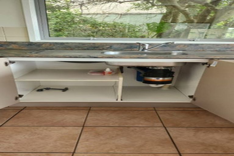 Photo of property in 9 The Anchorage, Whitby, Porirua, 5024