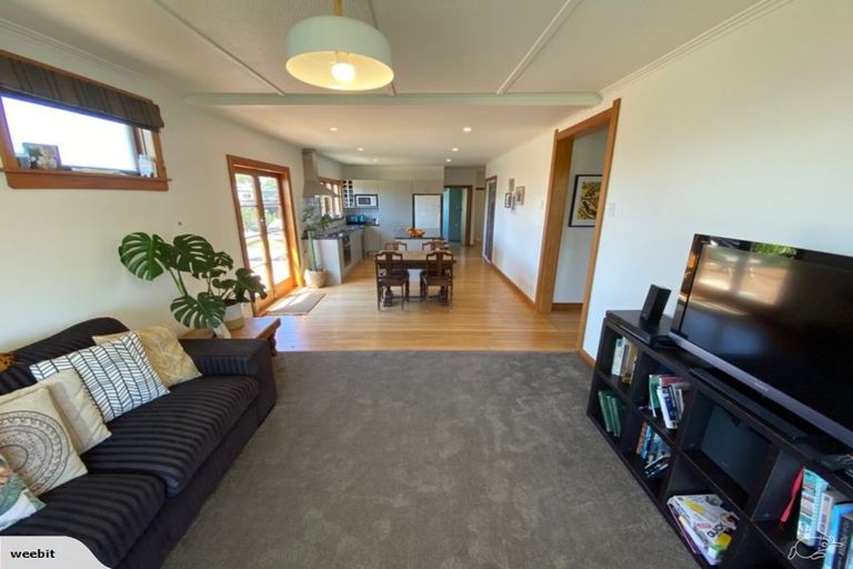 Photo of property in 1 Watson Street, Westport, 7825