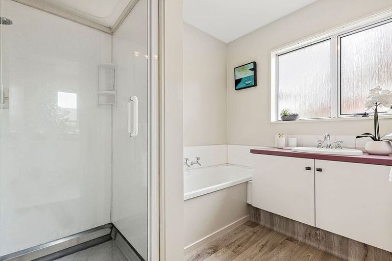 Photo of property in 1/493 Greers Road, Bishopdale, Christchurch, 8053