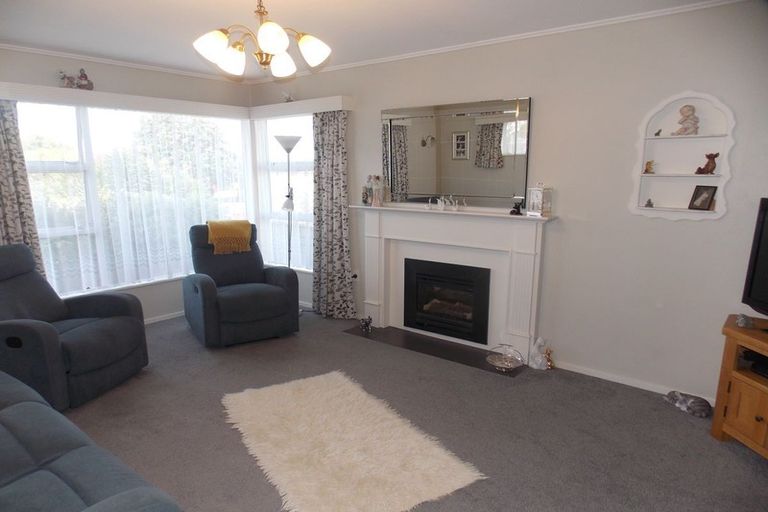 Photo of property in 45 Sutherland Crescent, Westbrook, Palmerston North, 4412
