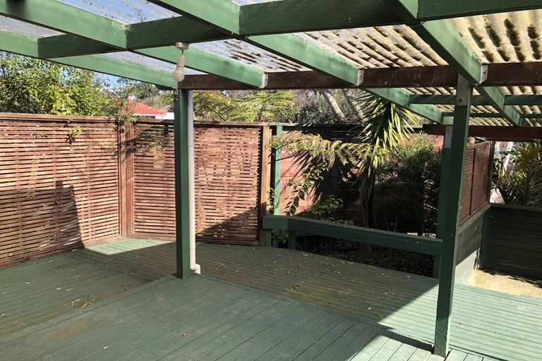 Photo of property in 37 Frederick Drive, Dinsdale, Hamilton, 3204