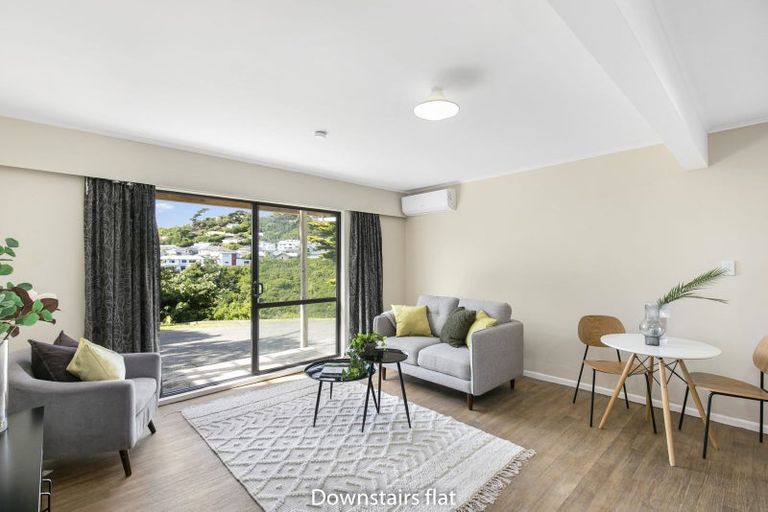 Photo of property in 72 Dominion Park Street, Johnsonville, Wellington, 6037