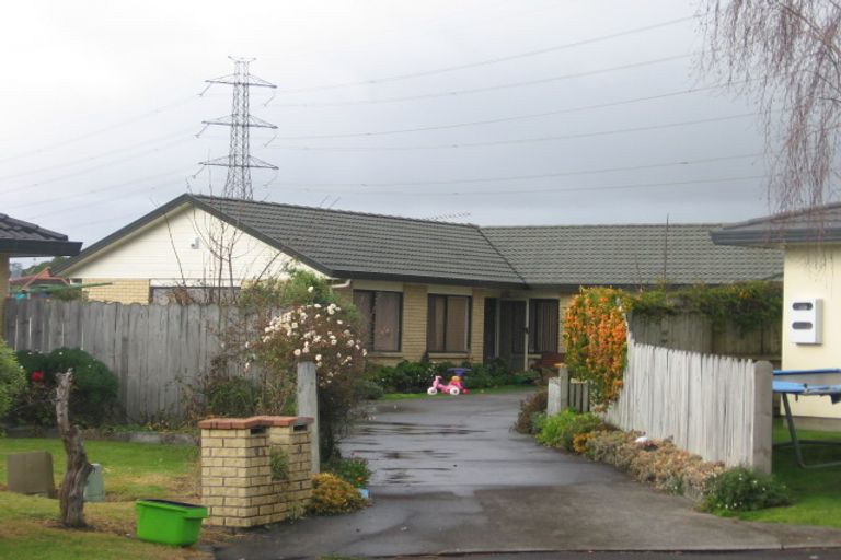 Photo of property in 9 Ifield Court, Burswood, Auckland, 2013