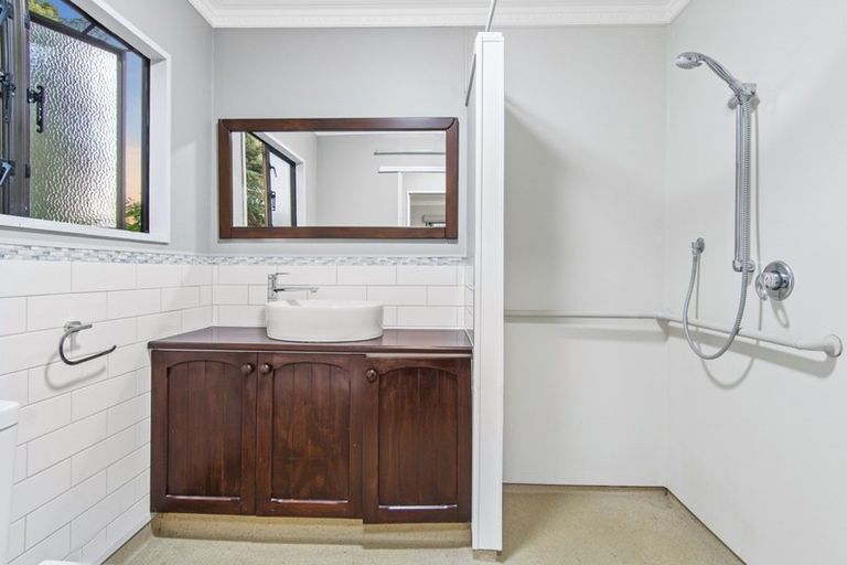 Photo of property in 1215 Cameron Road, Gate Pa, Tauranga, 3112