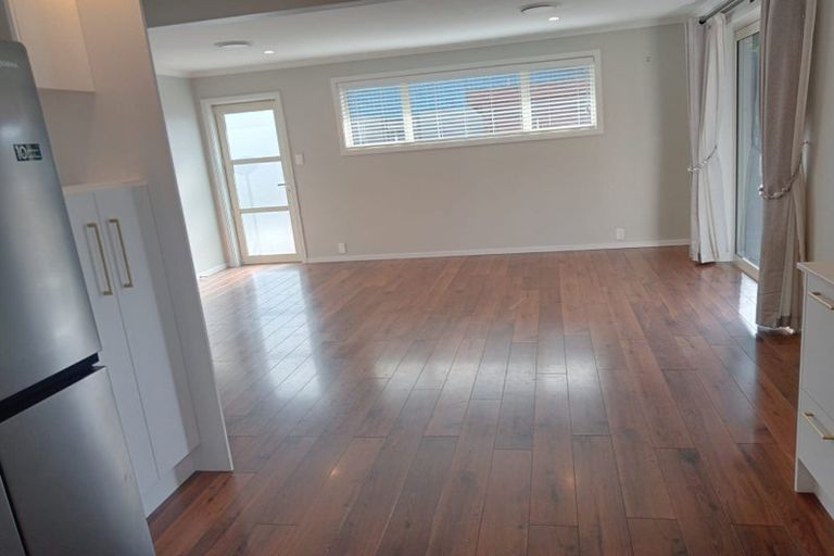 Photo of property in 2/6 Timbertop Lane, Saint Martins, Christchurch, 8022