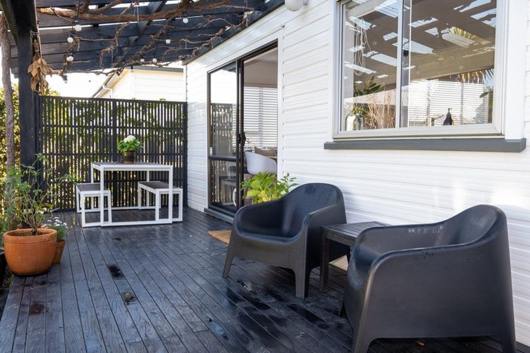 Photo of property in 4 Kinross White Street, Napier South, Napier, 4110