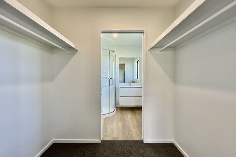 Photo of property in 18 Songpa Street, Halswell, Christchurch, 8025