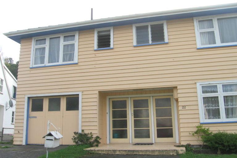 Photo of property in 22 Redwood Avenue, Tawa, Wellington, 5028