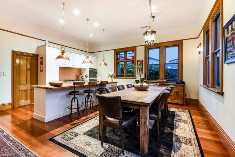 Photo of property in 104 Richmond Street, Petone, Lower Hutt, 5012