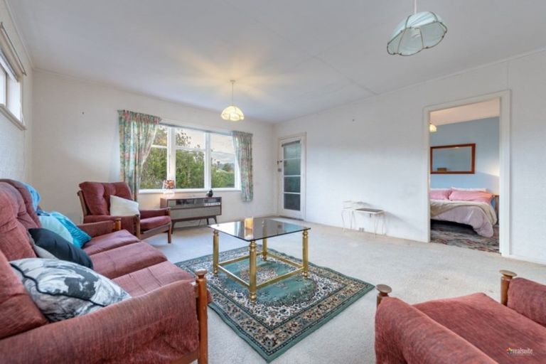 Photo of property in 1/598 Fergusson Drive, Trentham, Upper Hutt, 5018