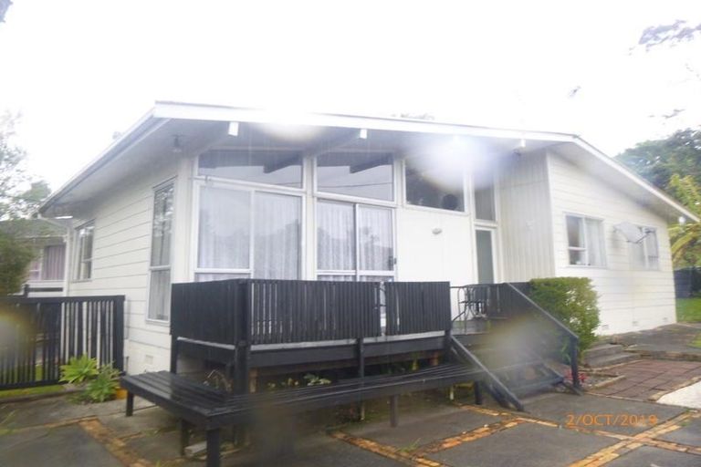 Photo of property in 5 Triangle Road, Massey, Auckland, 0614