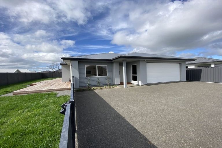 Photo of property in 8 Dinneen Close, Frimley, Hastings, 4120