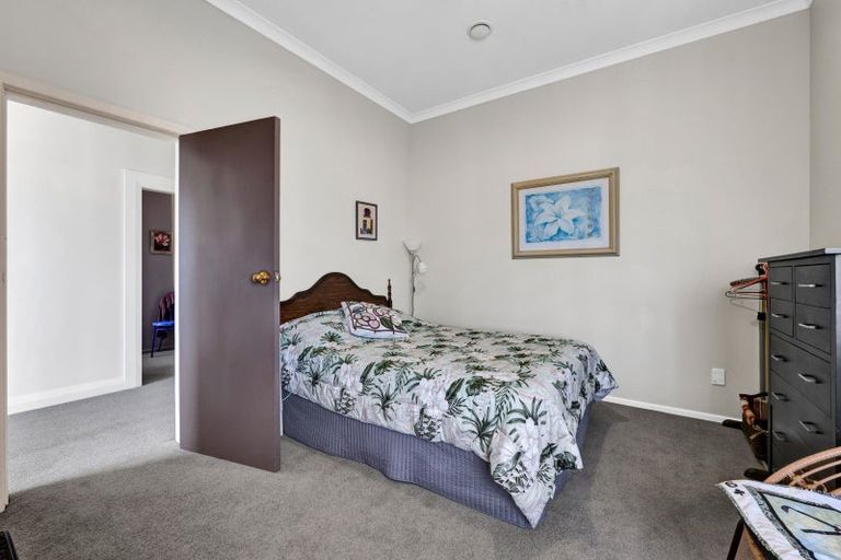 Photo of property in 10 Morrissey Street, Hawera, 4610