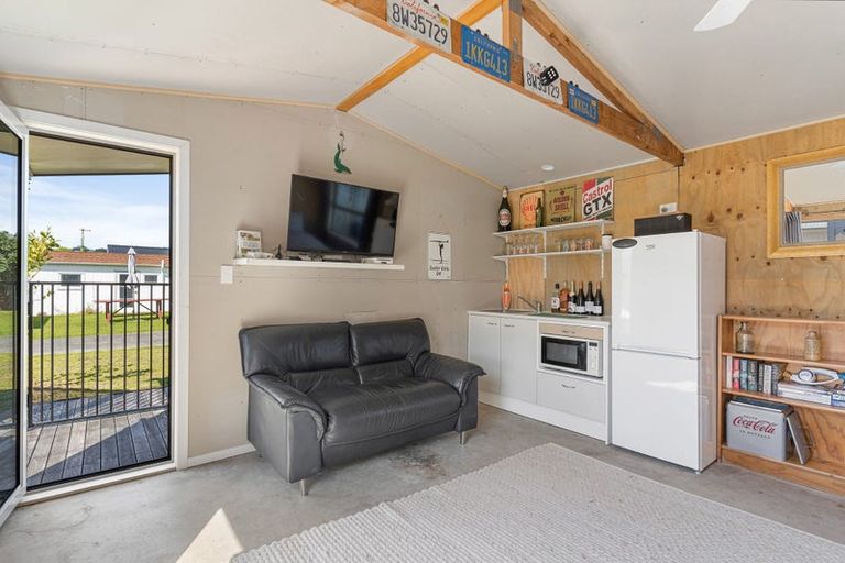 Photo of property in 203a The Square, Whangamata, 3620