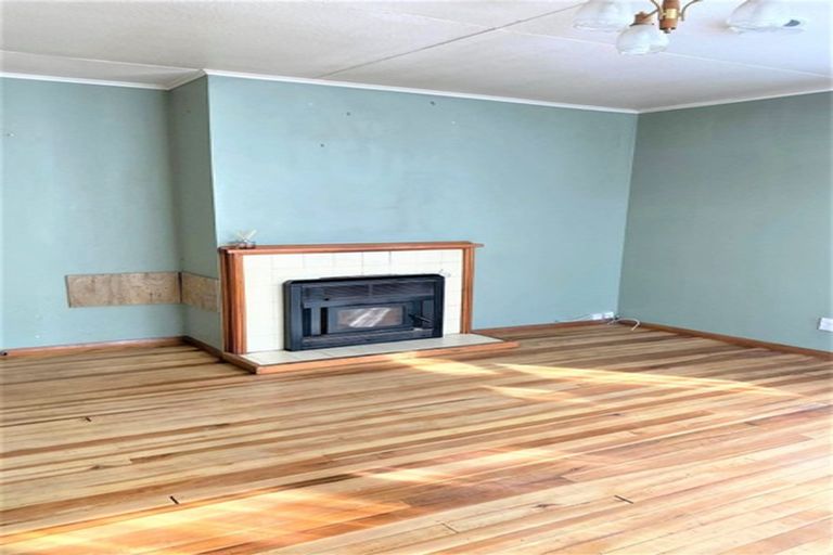 Photo of property in 12 Watt Street, Featherston, 5710