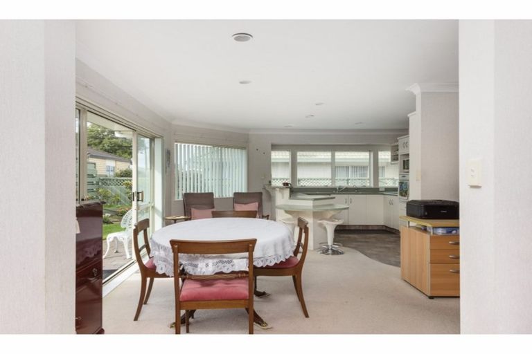 Photo of property in 26 Ngahere Street, Otumoetai, Tauranga, 3110