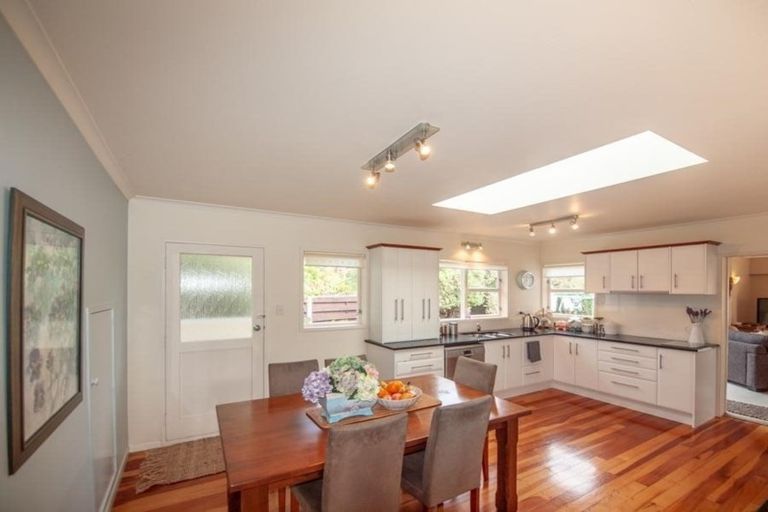 Photo of property in 25 Cranwell Street, Churton Park, Wellington, 6037