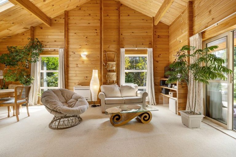 Photo of property in 9 Taggart Place, Sockburn, Christchurch, 8042