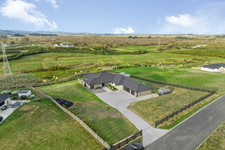 Photo of property in 11 Crickett Lane, Pokeno, 2471