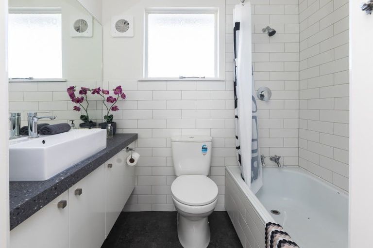 Photo of property in 8/544 Barbadoes Street, Edgeware, Christchurch, 8013