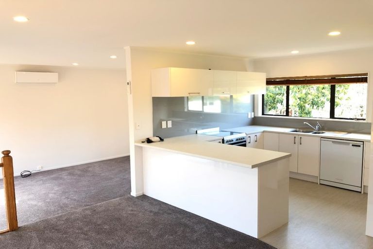 Photo of property in 1/64 Nile Road, Milford, Auckland, 0620