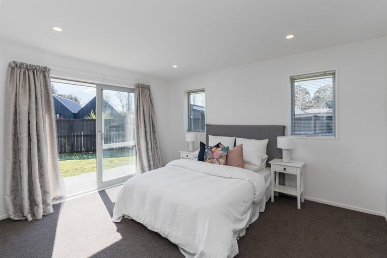 Photo of property in 37 Dunlops Crescent, Bottle Lake, Christchurch, 8083
