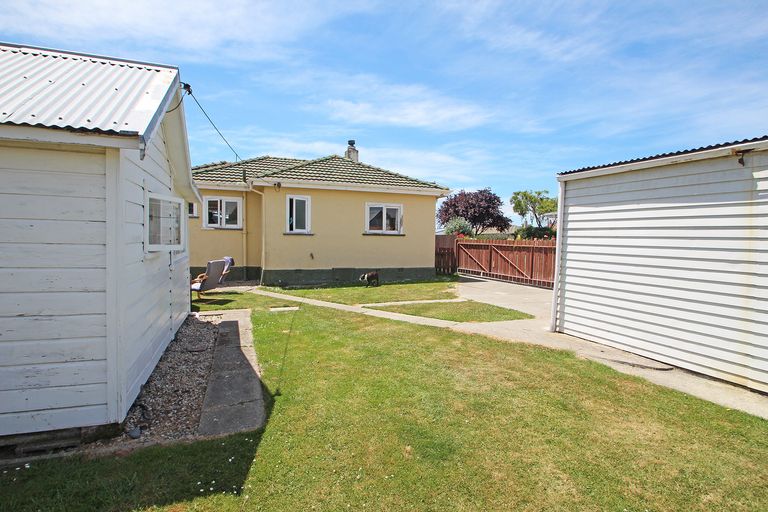 Photo of property in 15 Balmoral Street, Oamaru North, Oamaru, 9400