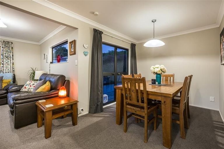 Photo of property in 1 Azimuth Place, Whitby, Porirua, 5024