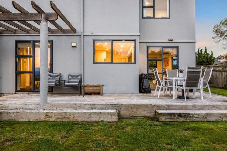 Photo of property in 22 Saint Ives Drive, Camborne, Porirua, 5026