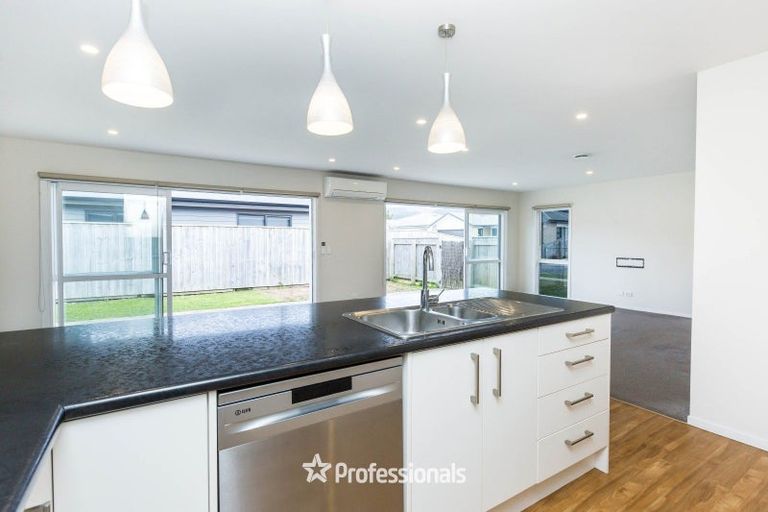 Photo of property in 3 Poulson Grove, Trentham, Upper Hutt, 5018