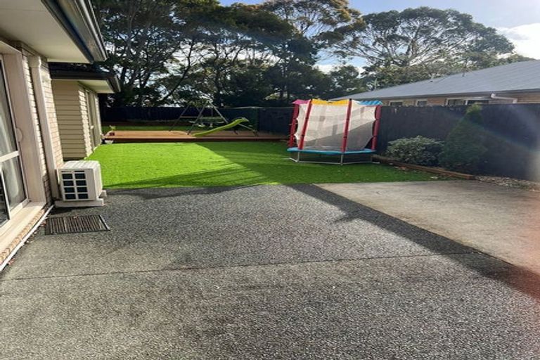 Photo of property in 79 Parkhaven Drive, Rosehill, Papakura, 2113