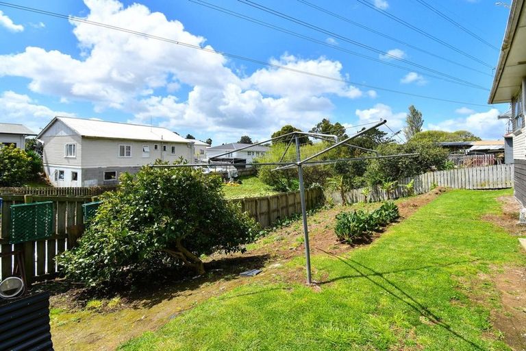 Photo of property in 90 Clayton Avenue, Otara, Auckland, 2023