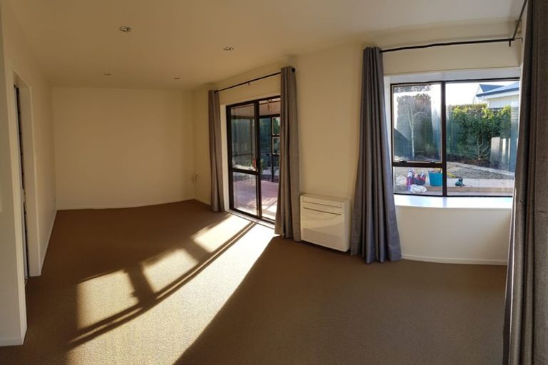 Photo of property in 2 O'halloran Drive, Halswell, Christchurch, 8025