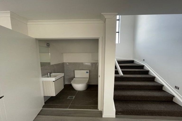 Photo of property in 29c Kenderdine Road, Papatoetoe, Auckland, 2025