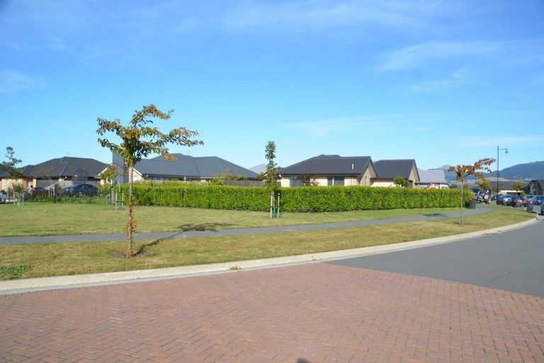 Photo of property in 10 Somerville Crescent, Aidanfield, Christchurch, 8025