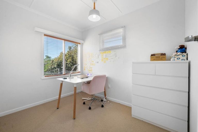 Photo of property in 1/184 Bucklands Beach Road, Bucklands Beach, Auckland, 2012