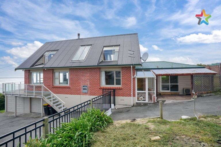 Photo of property in 14 Marine Parade, Bluff, 9814