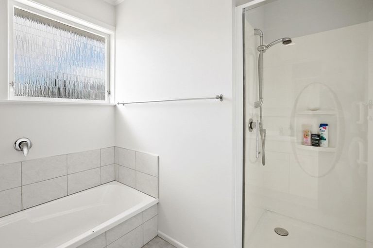 Photo of property in 34 Cecil Street, St Andrews, Hamilton, 3200