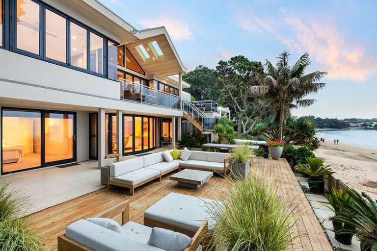 Photo of property in 28 Blomfield Spa, Takapuna, Auckland, 0622