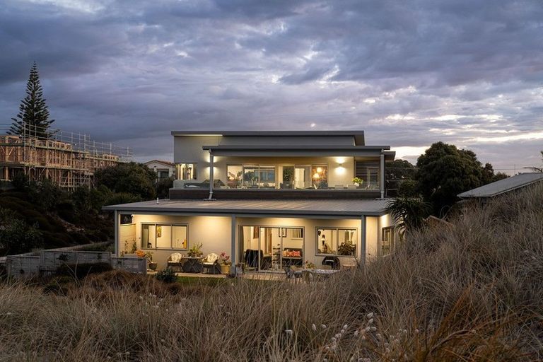 Photo of property in 357b Oceanbeach Road, Mount Maunganui, 3116