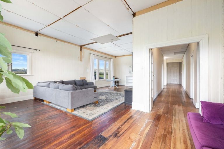 Photo of property in 40 Te Muna Road, Martinborough, 5784