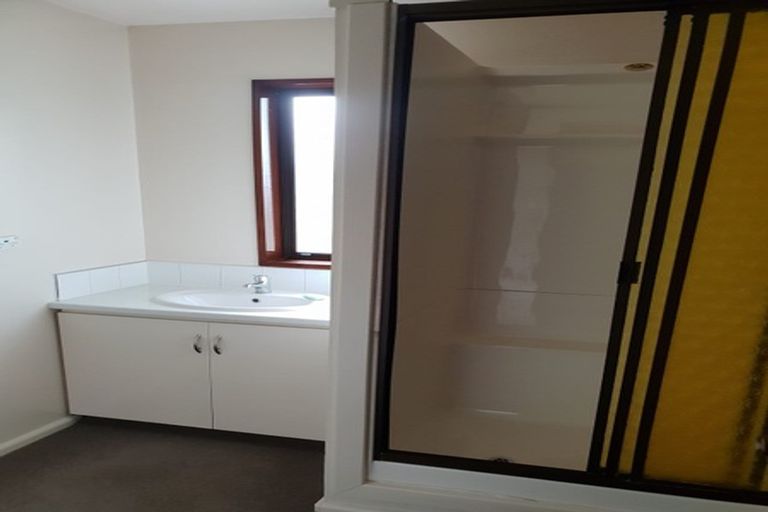 Photo of property in 21 Wadeley Road, Ilam, Christchurch, 8041