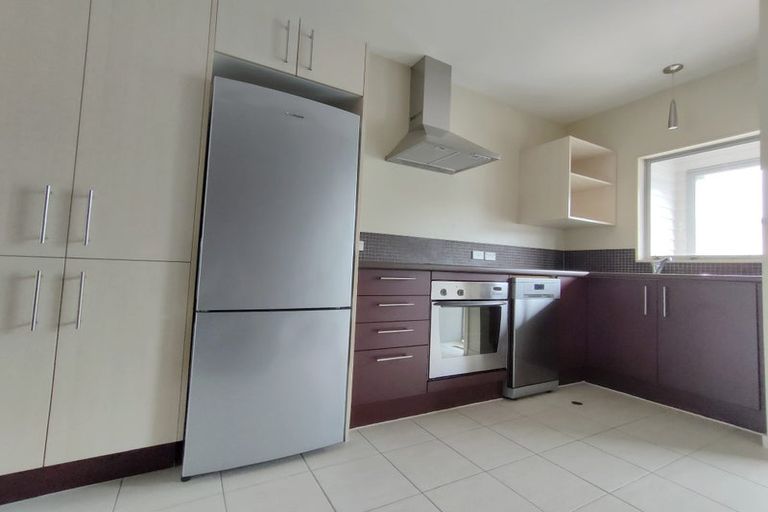 Photo of property in Monterey Apartments, 45/232 Middleton Road, Glenside, Wellington, 6037