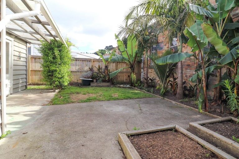 Photo of property in 202 Kirkwood Street, Thames, 3500