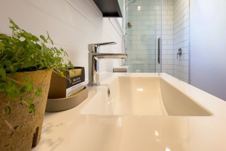 Photo of property in 56 Medway Street, Richmond, Christchurch, 8013